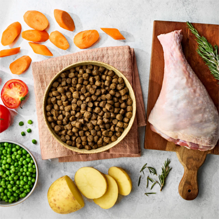 NATURO XIRA TROFI SKuLOu Grain Free Freskia Glopoula, Patata, Laxanika 10kg